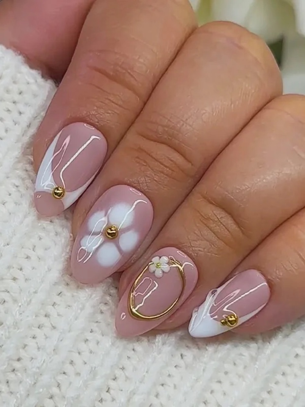 Blush Pink Floral Accent Press-On Nail Set